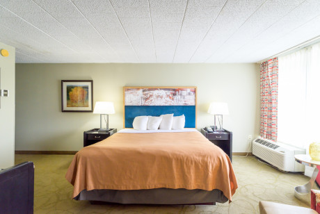 Exton Hotel & Conference Center - Guest Room